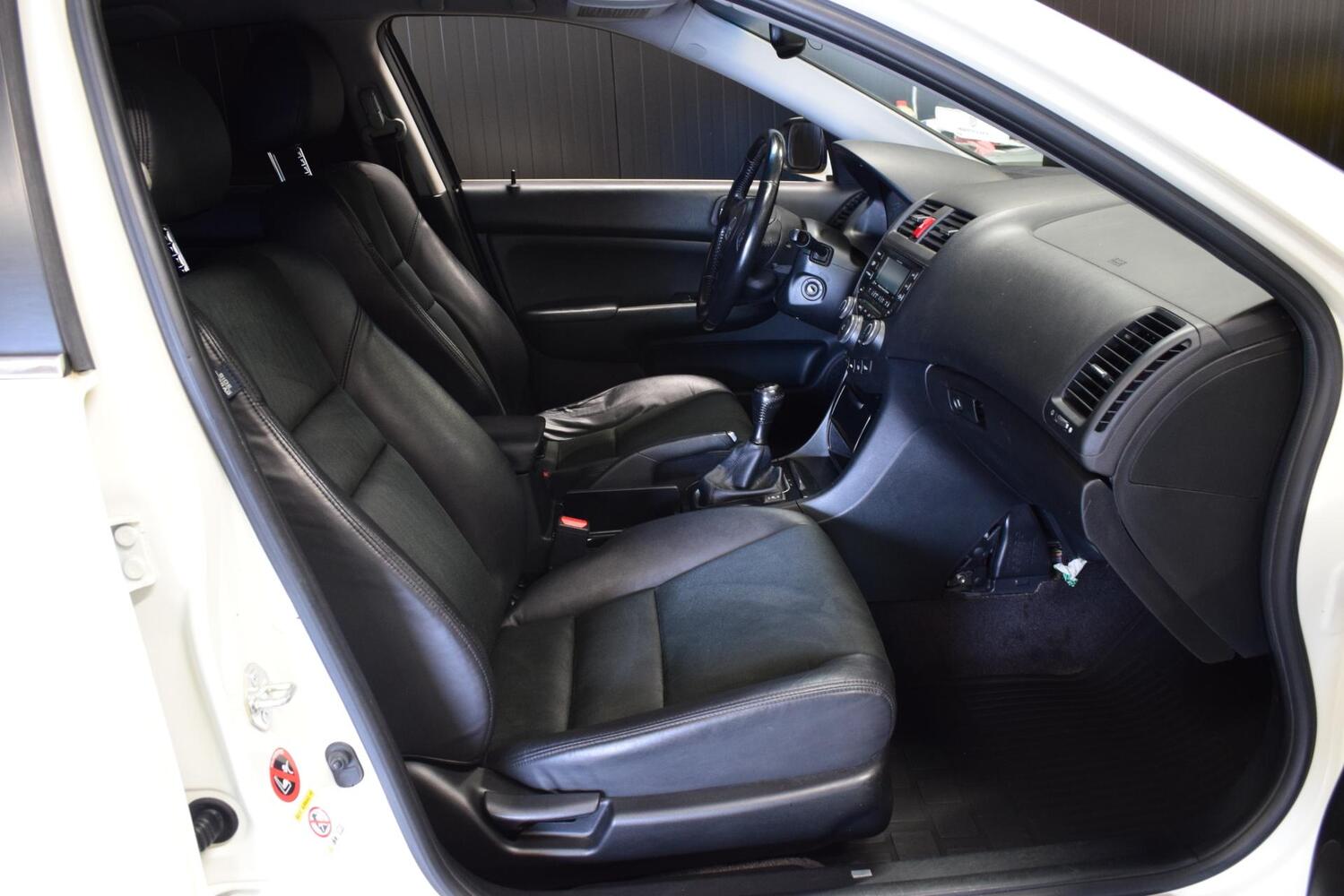Honda Accord vaihtoauto