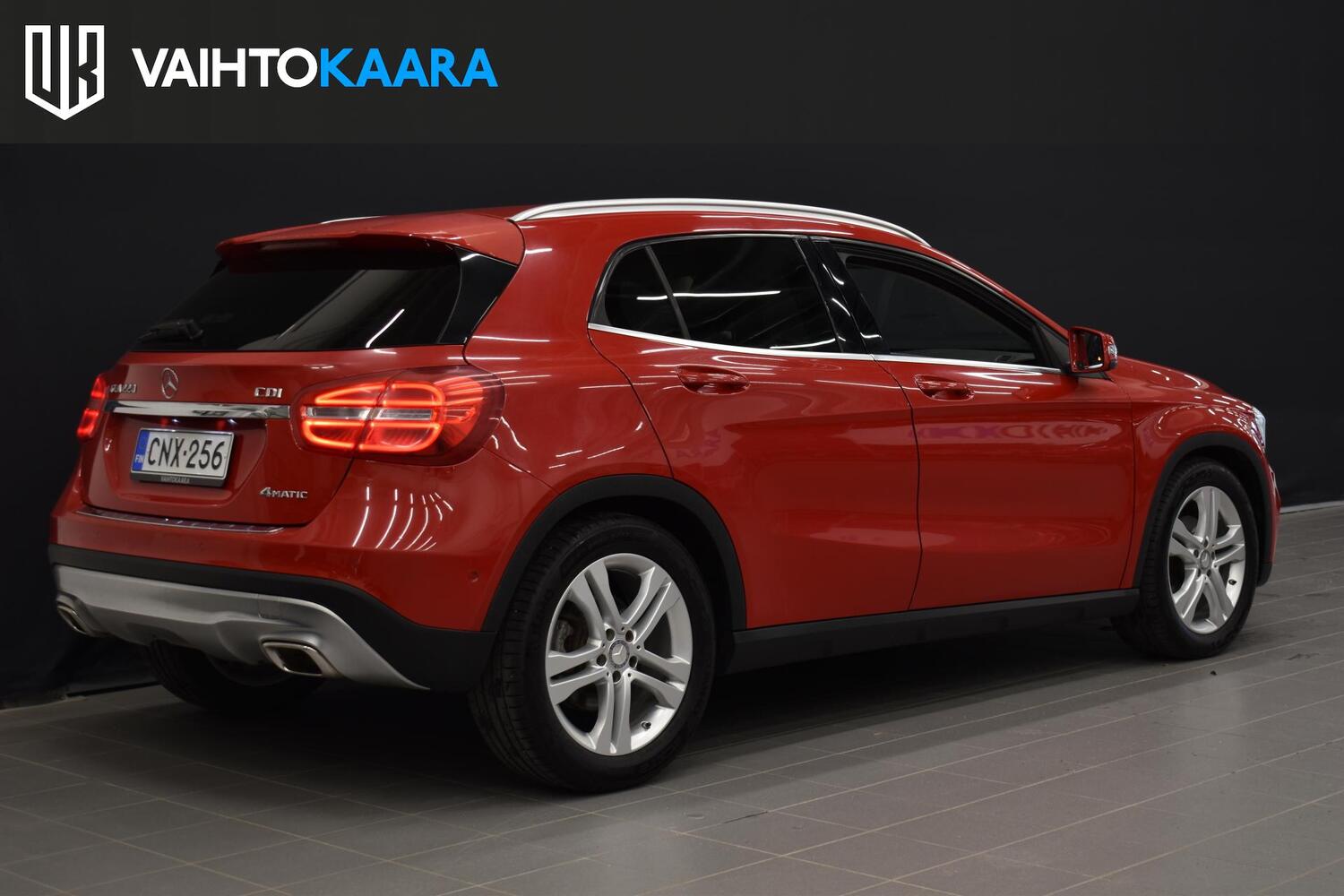 Mercedes-Benz GLA vaihtoauto