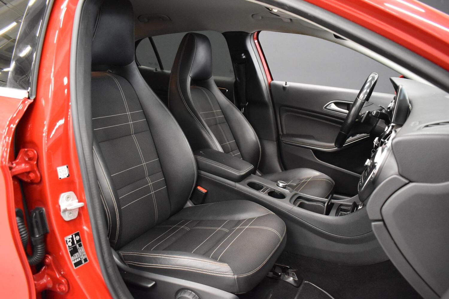 Mercedes-Benz GLA vaihtoauto