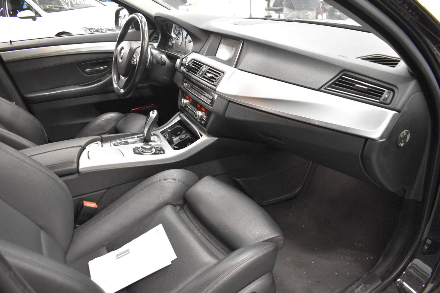BMW 520 vaihtoauto