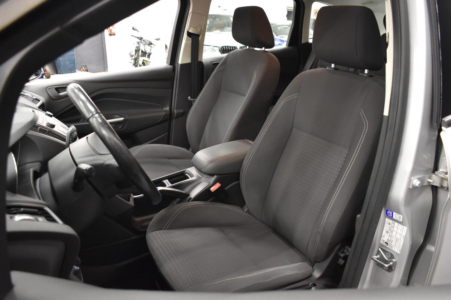 Ford C-MAX vaihtoauto