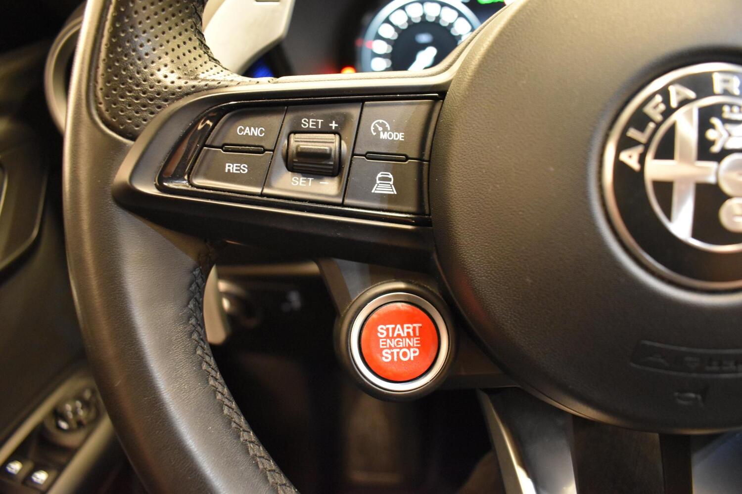 Alfa Romeo Tonale vaihtoauto