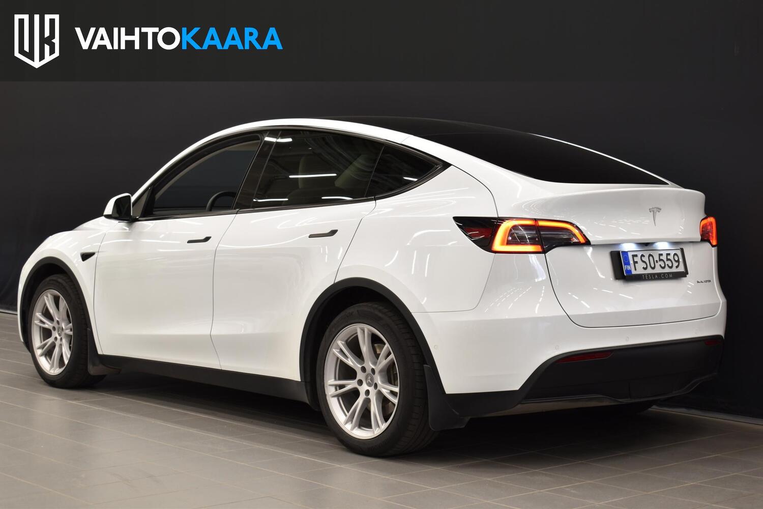 Tesla Model Y vaihtoauto