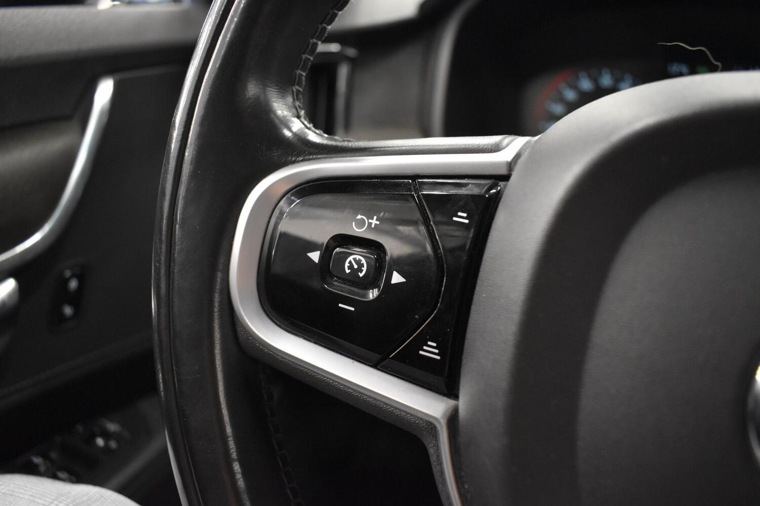 Volvo V90 Cross Country vaihtoauto