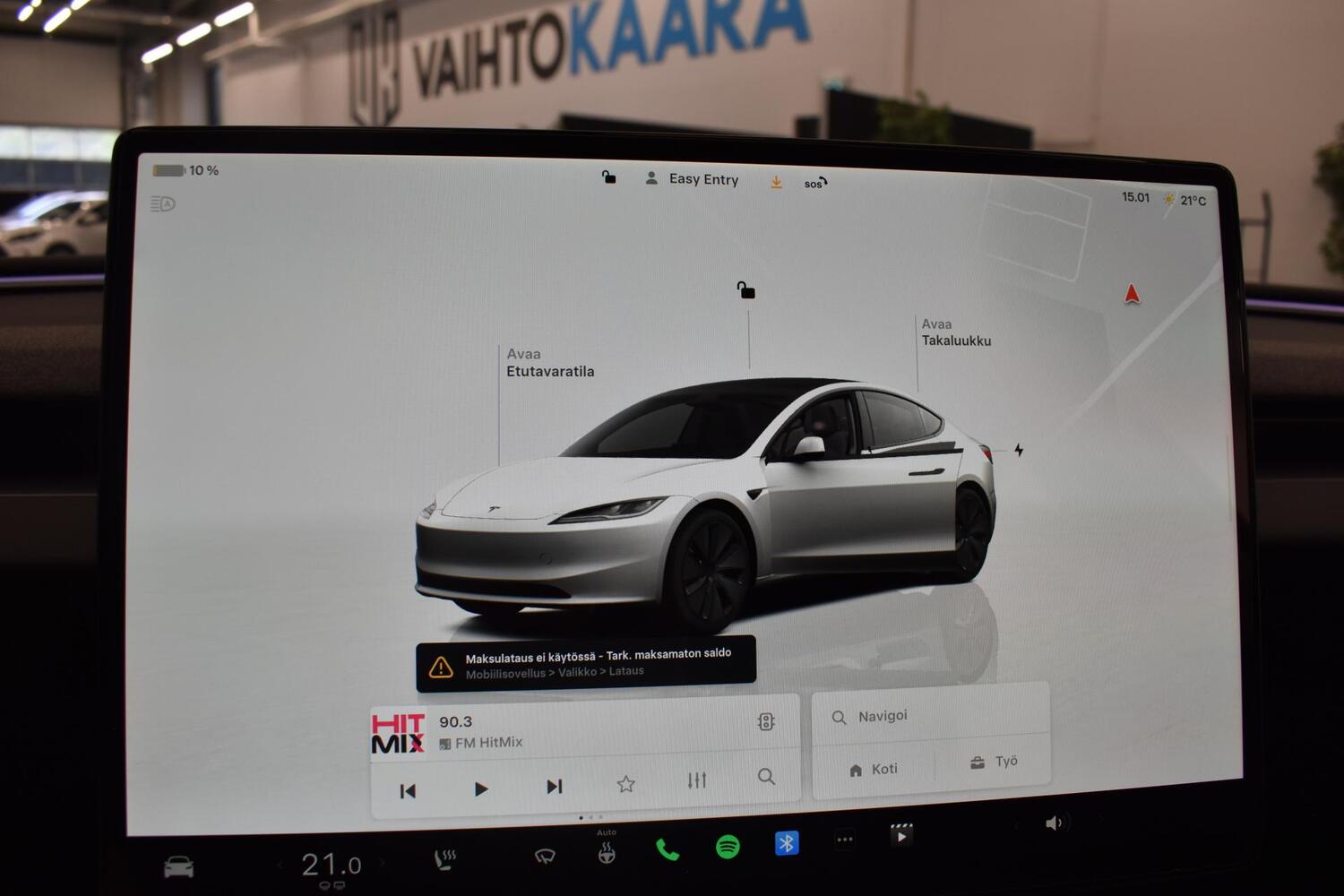 Tesla Model 3 vaihtoauto