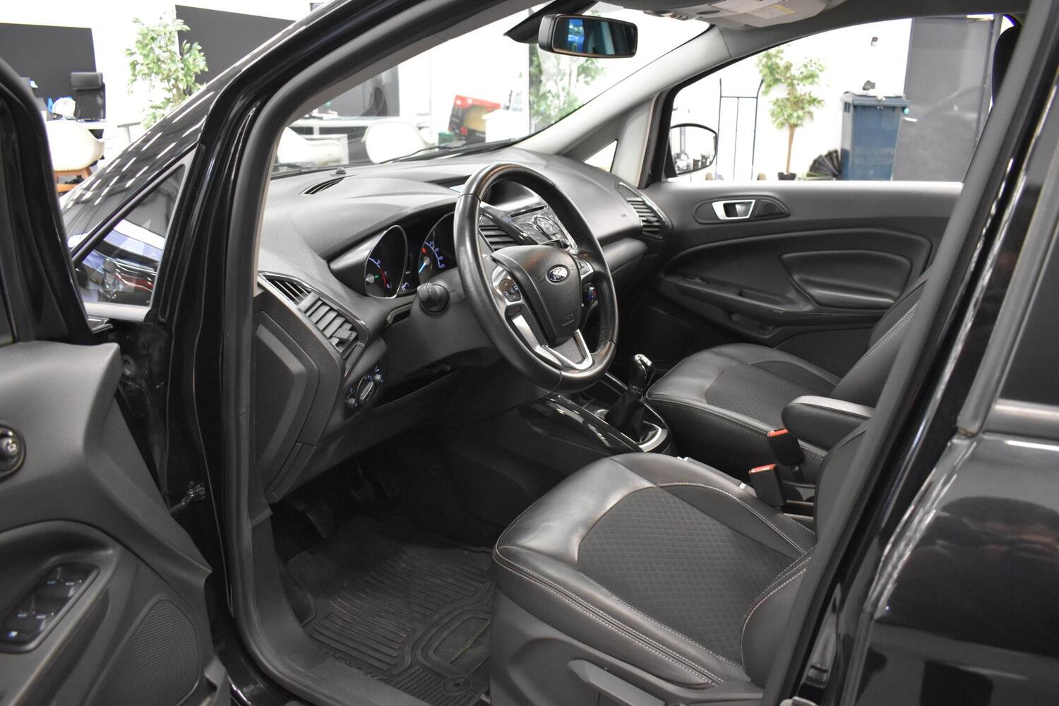 Ford Ecosport vaihtoauto