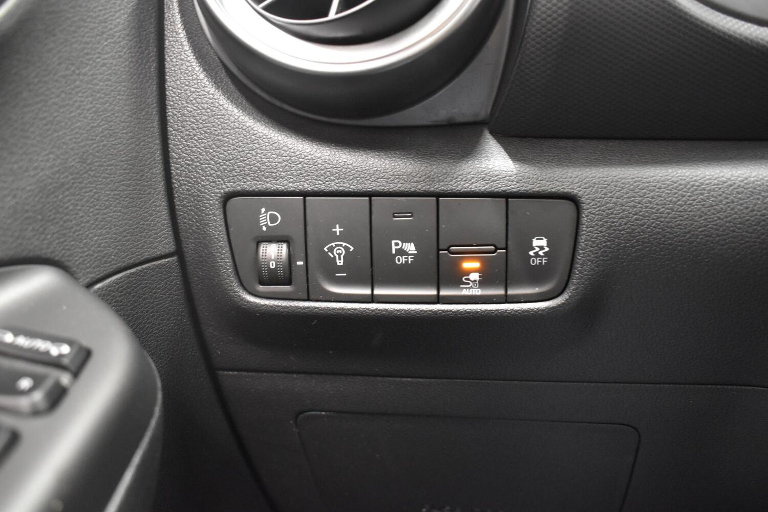 Hyundai Kona vaihtoauto