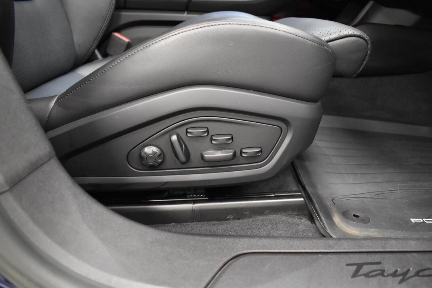 Porsche Taycan vaihtoauto