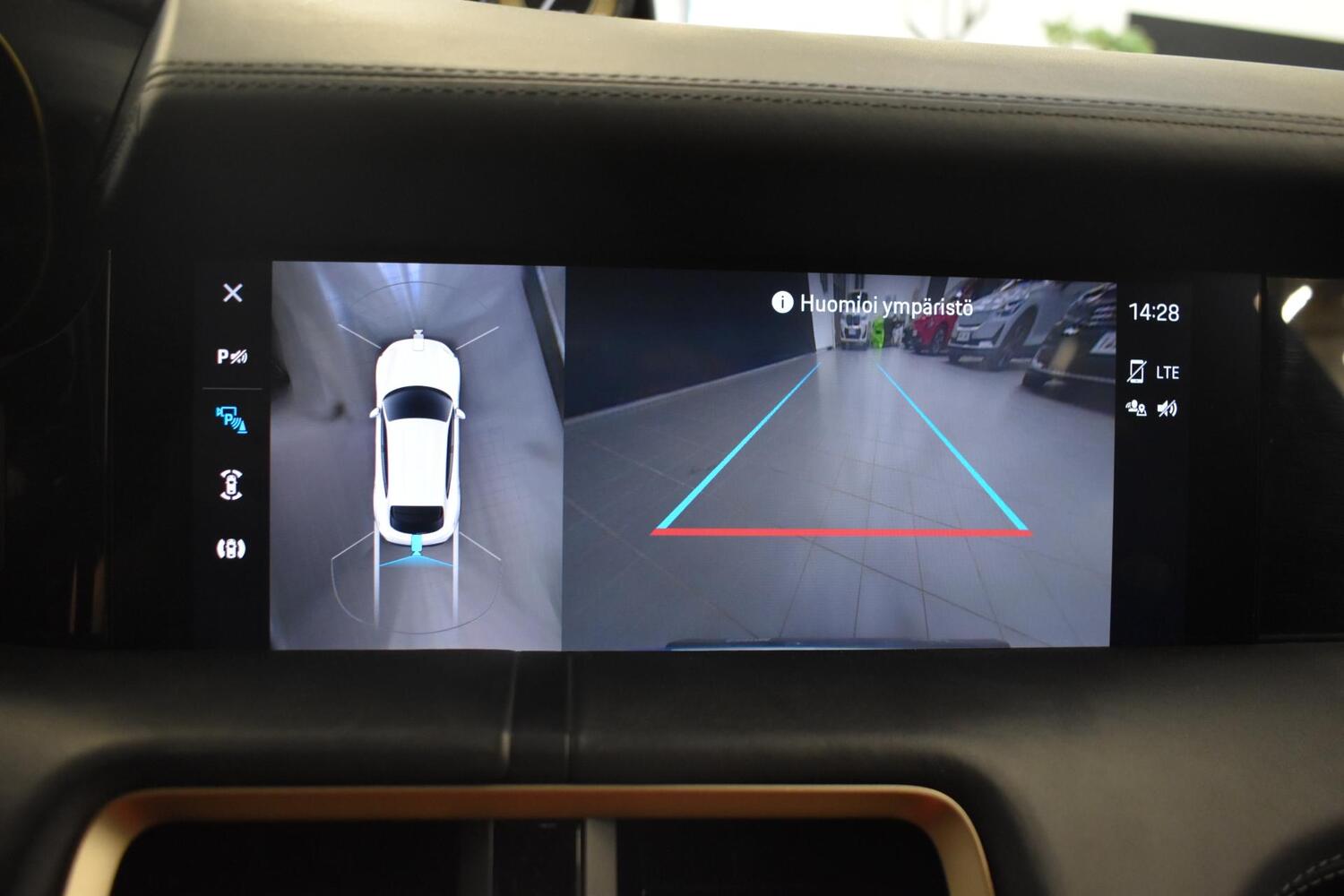Porsche Taycan vaihtoauto