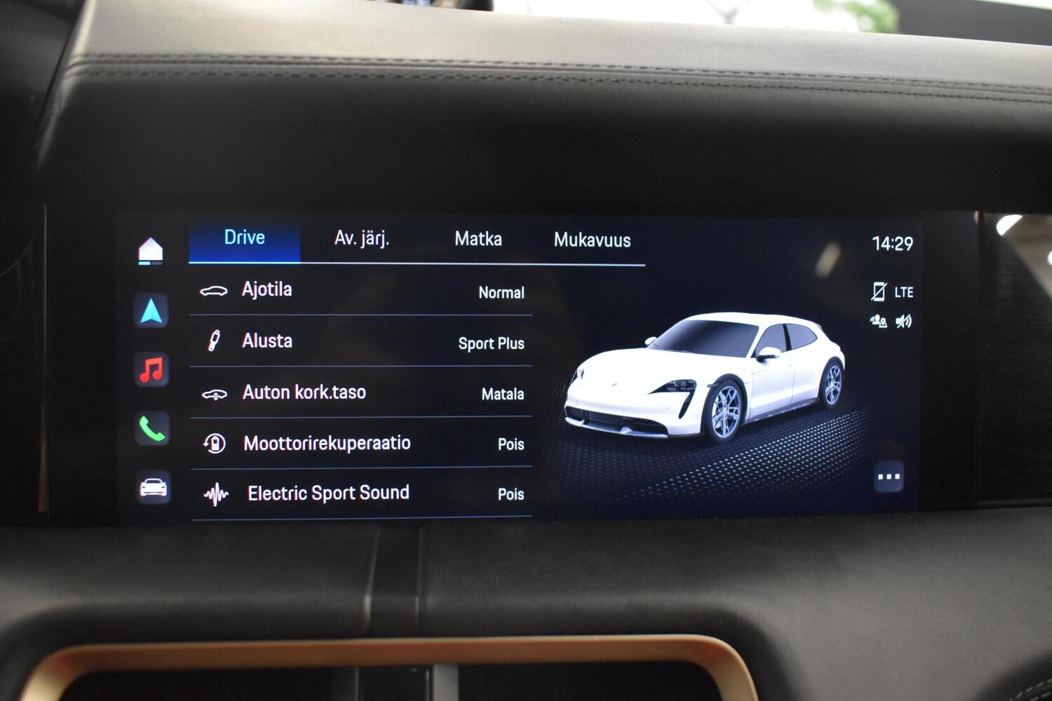 Porsche Taycan vaihtoauto