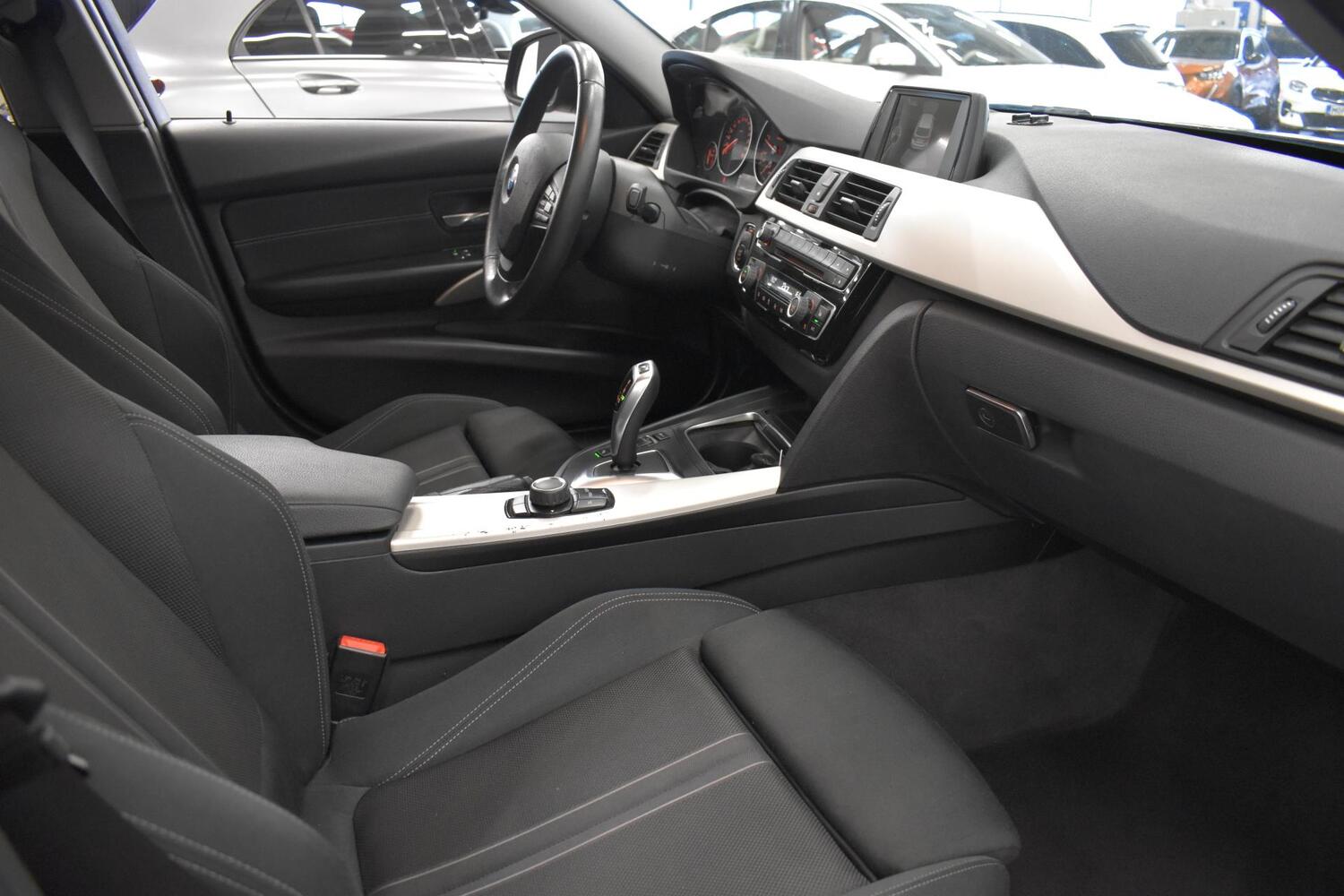 BMW 318 vaihtoauto