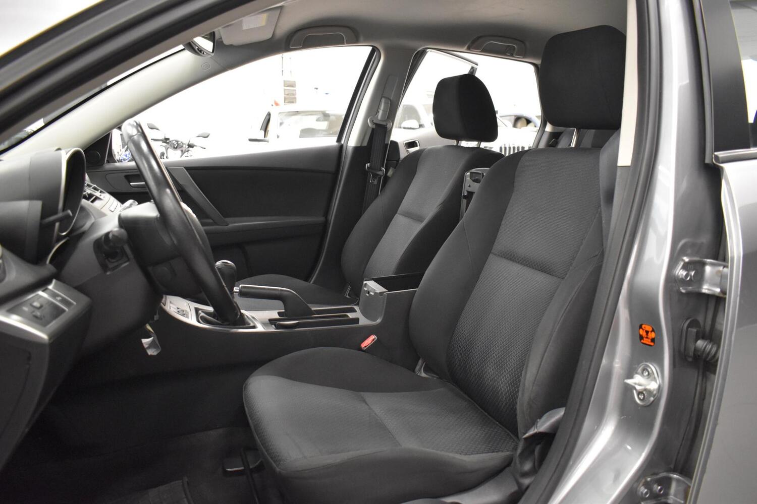 Mazda 3 vaihtoauto