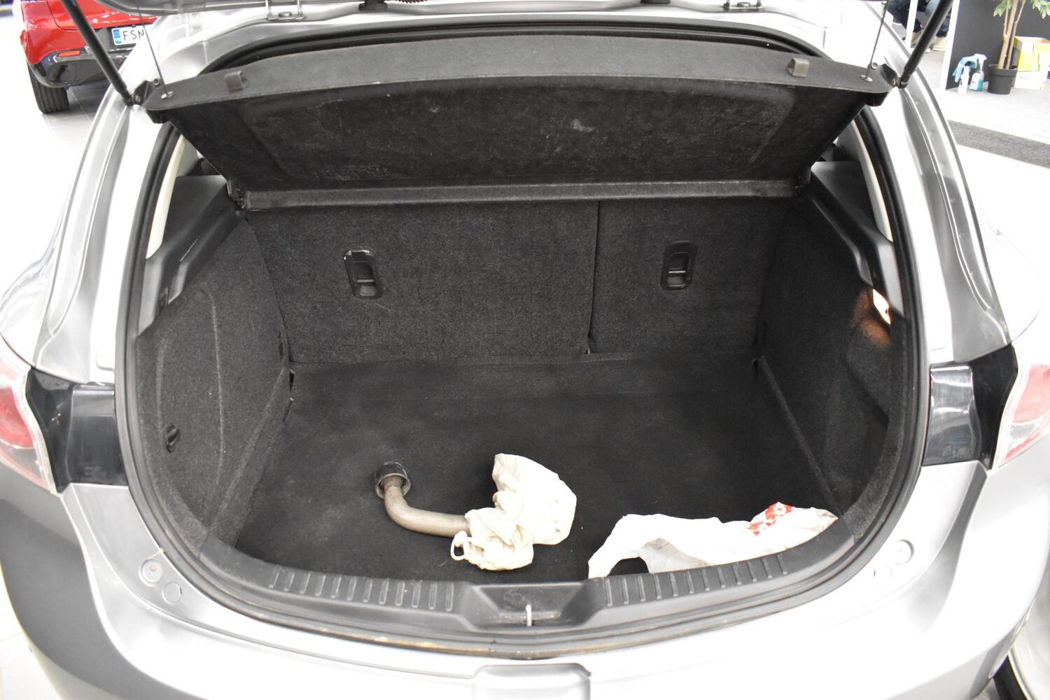 Mazda 3 vaihtoauto