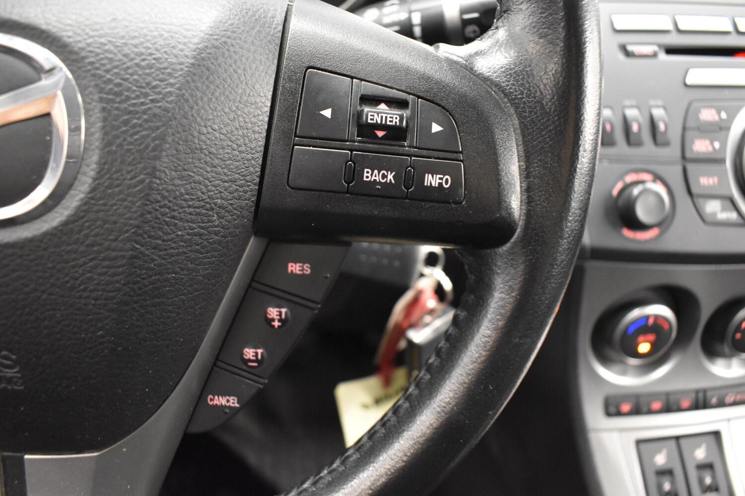 Mazda 3 vaihtoauto