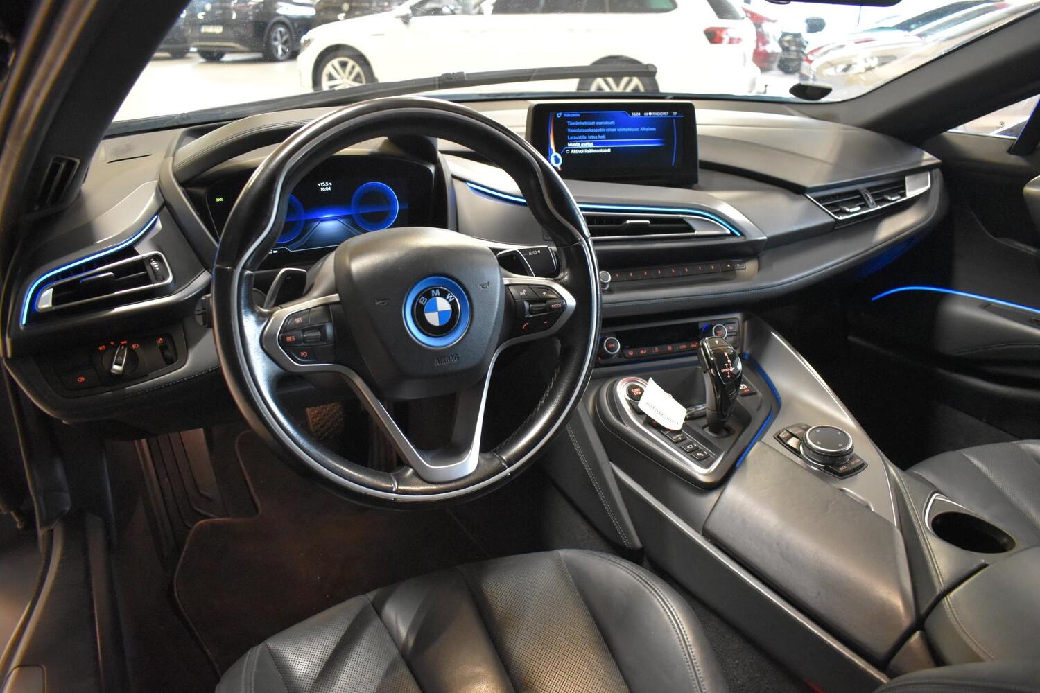 BMW i8 vaihtoauto