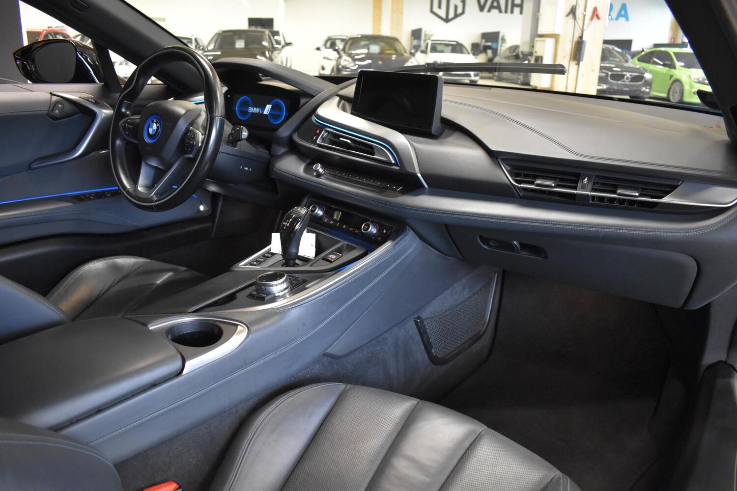 BMW i8 vaihtoauto