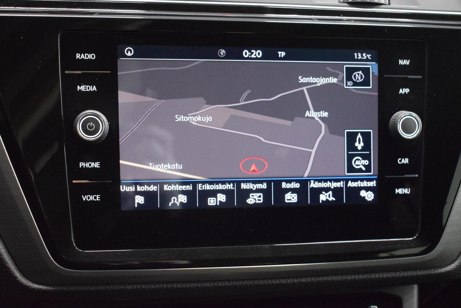 Volkswagen Touran vaihtoauto