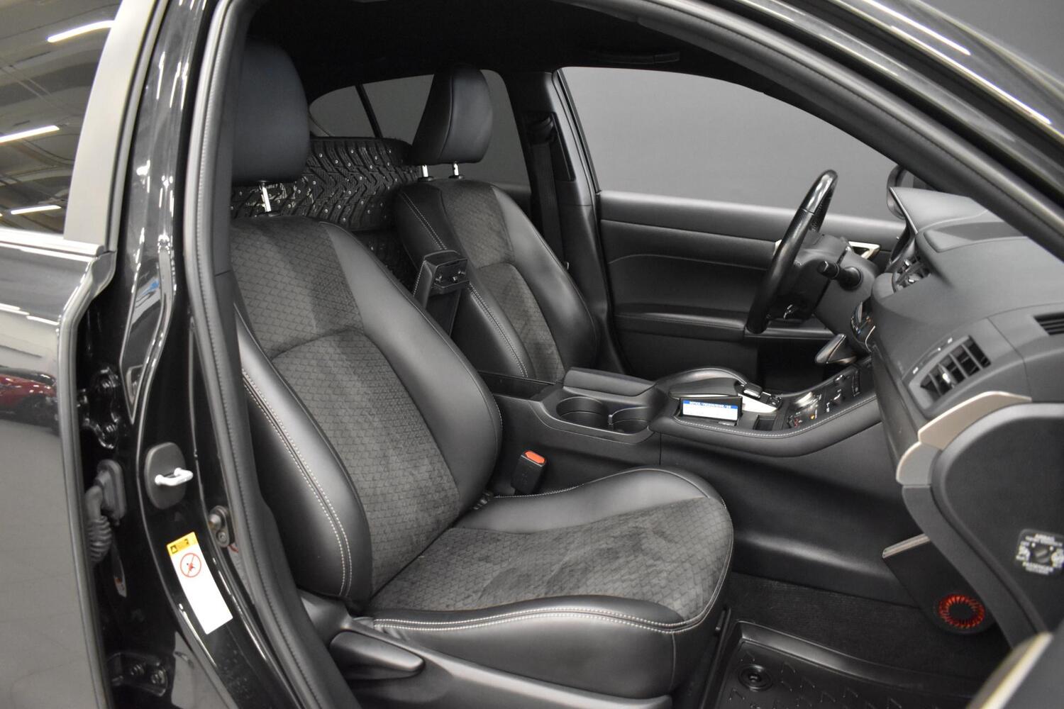 Lexus CT vaihtoauto