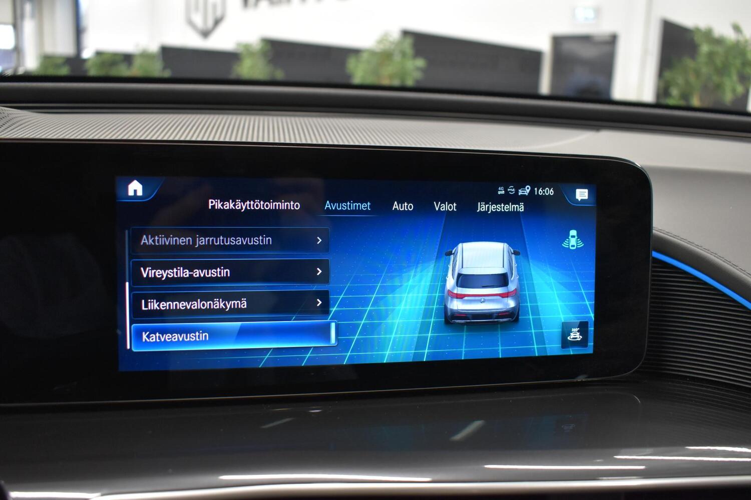 Mercedes-Benz EQC vaihtoauto