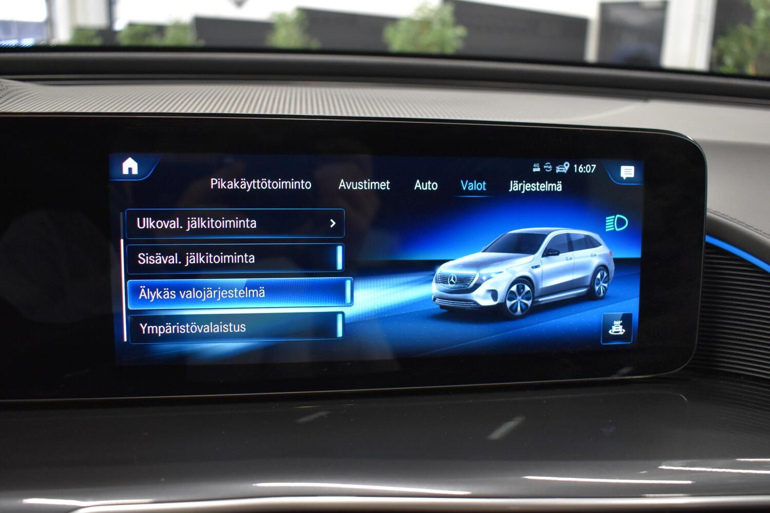 Mercedes-Benz EQC vaihtoauto