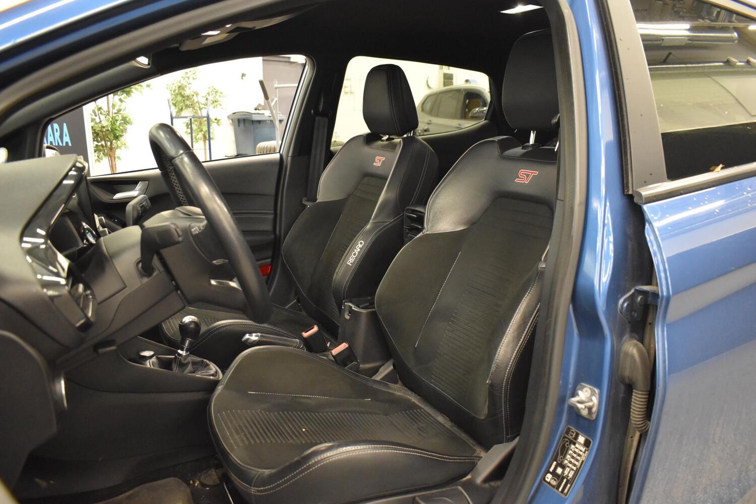 Ford Fiesta vaihtoauto