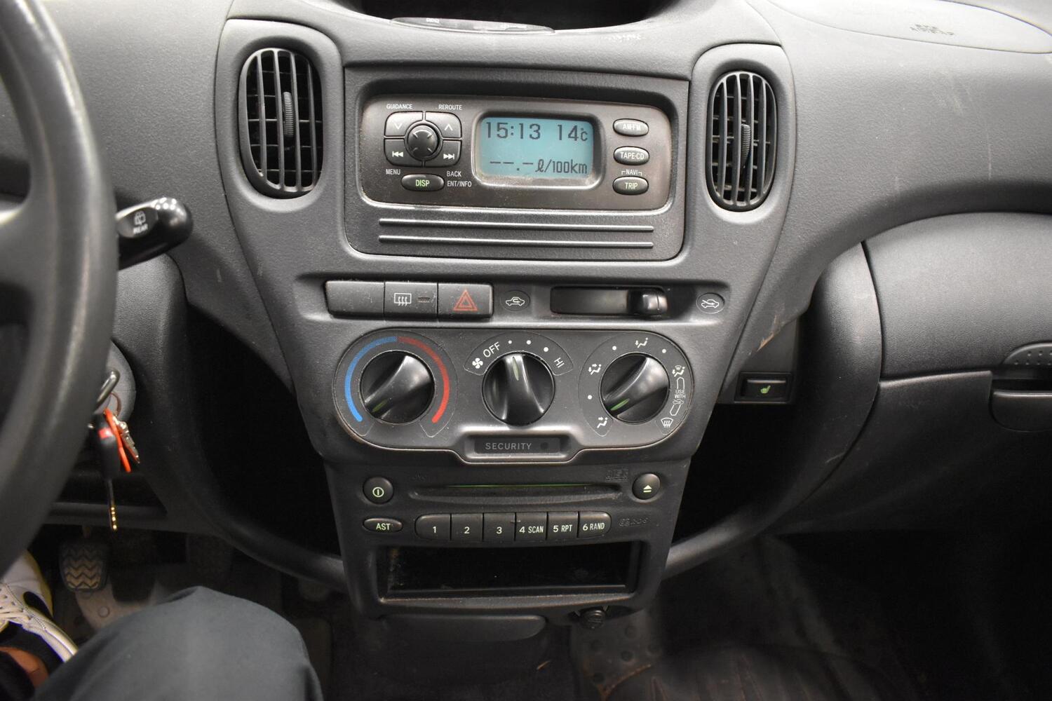 Toyota Yaris vaihtoauto