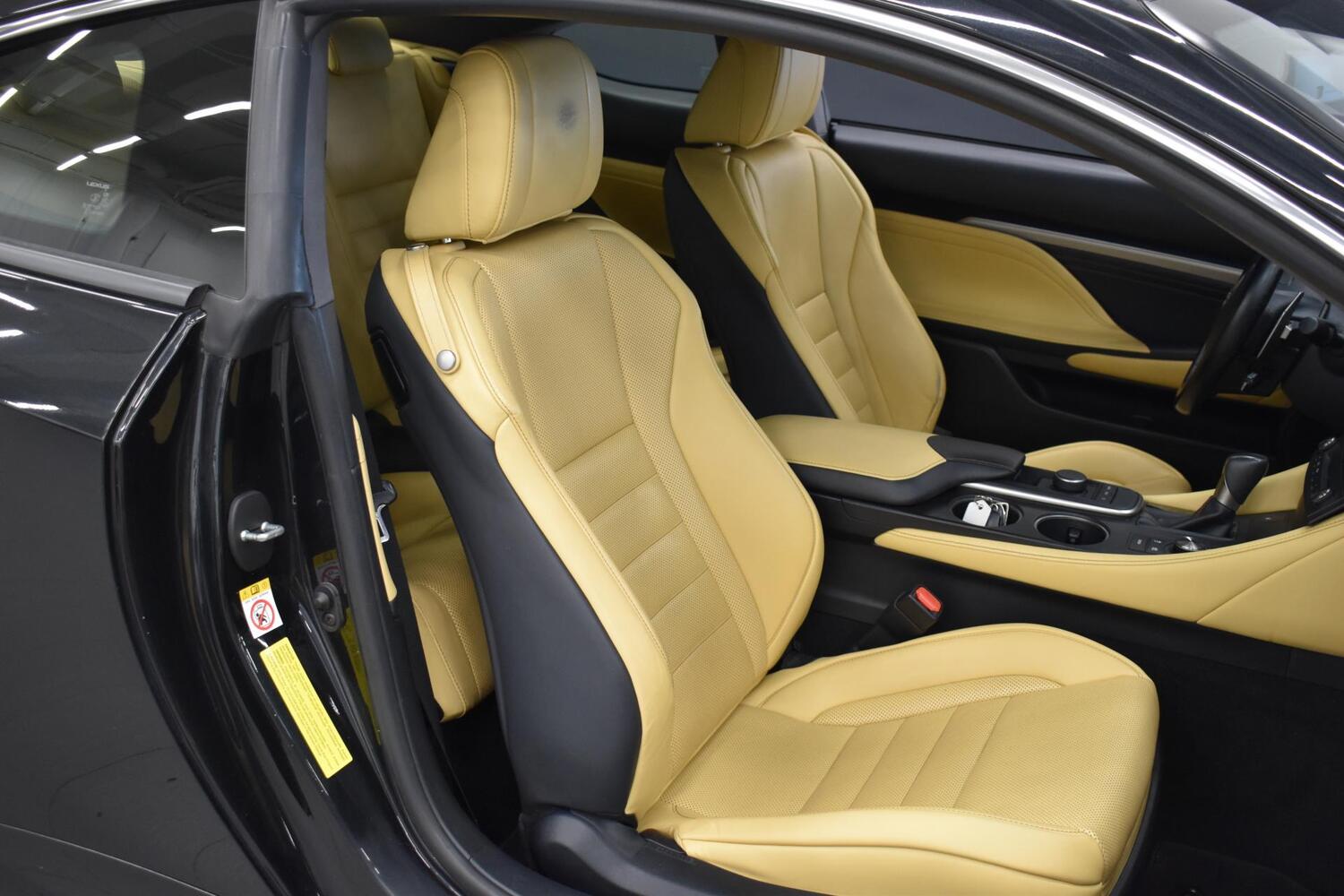 Lexus RC vaihtoauto