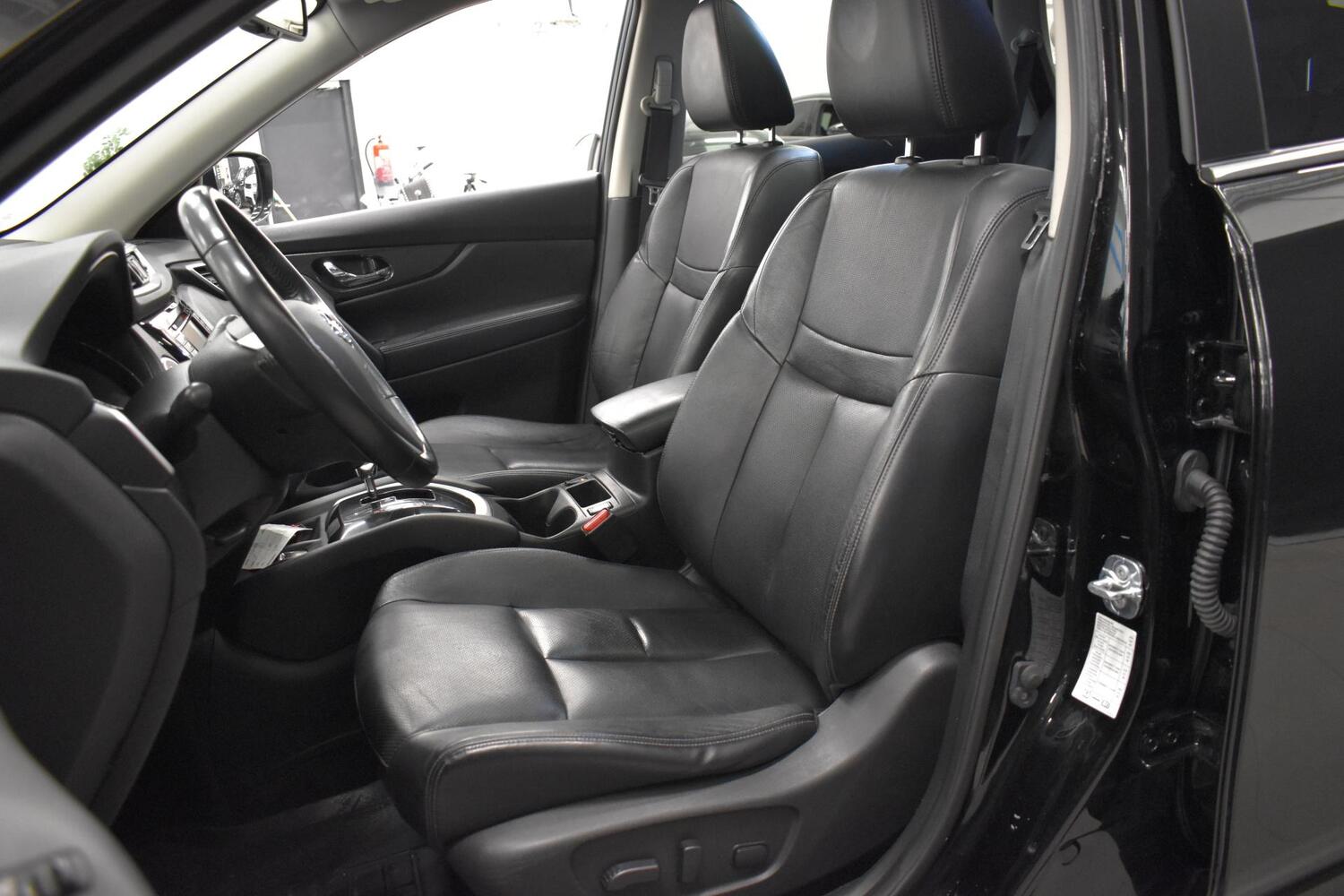 Nissan X-Trail vaihtoauto