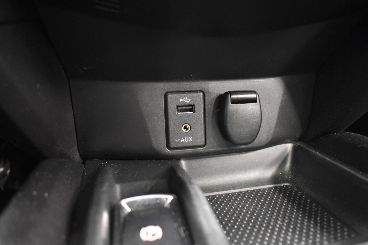 Nissan X-Trail vaihtoauto
