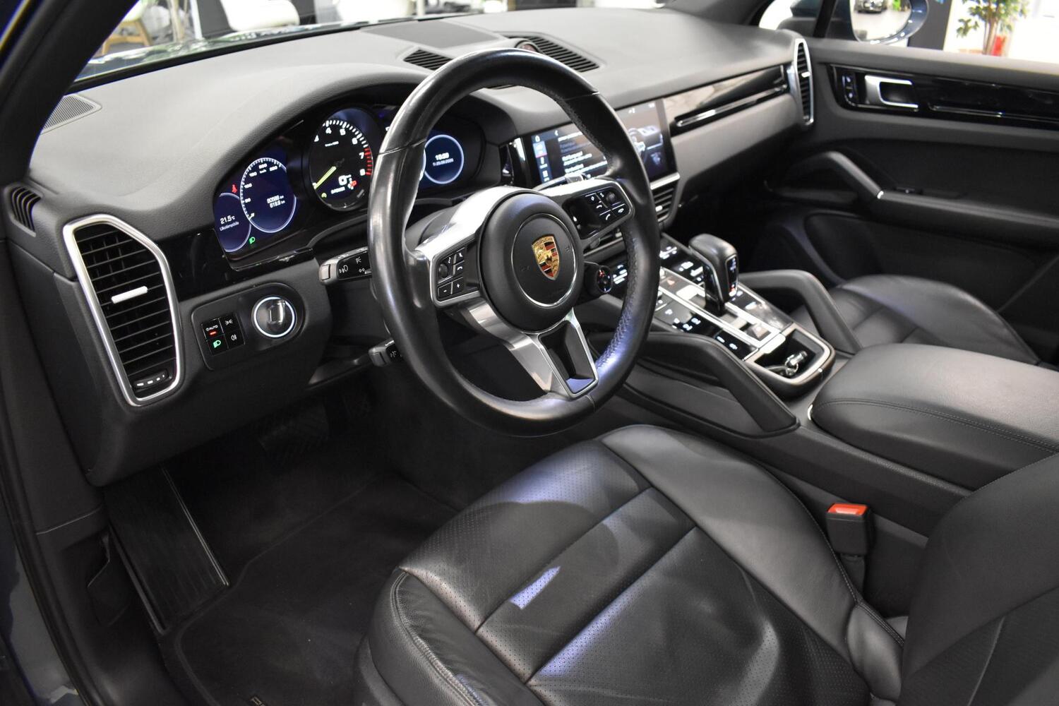 Porsche Cayenne vaihtoauto