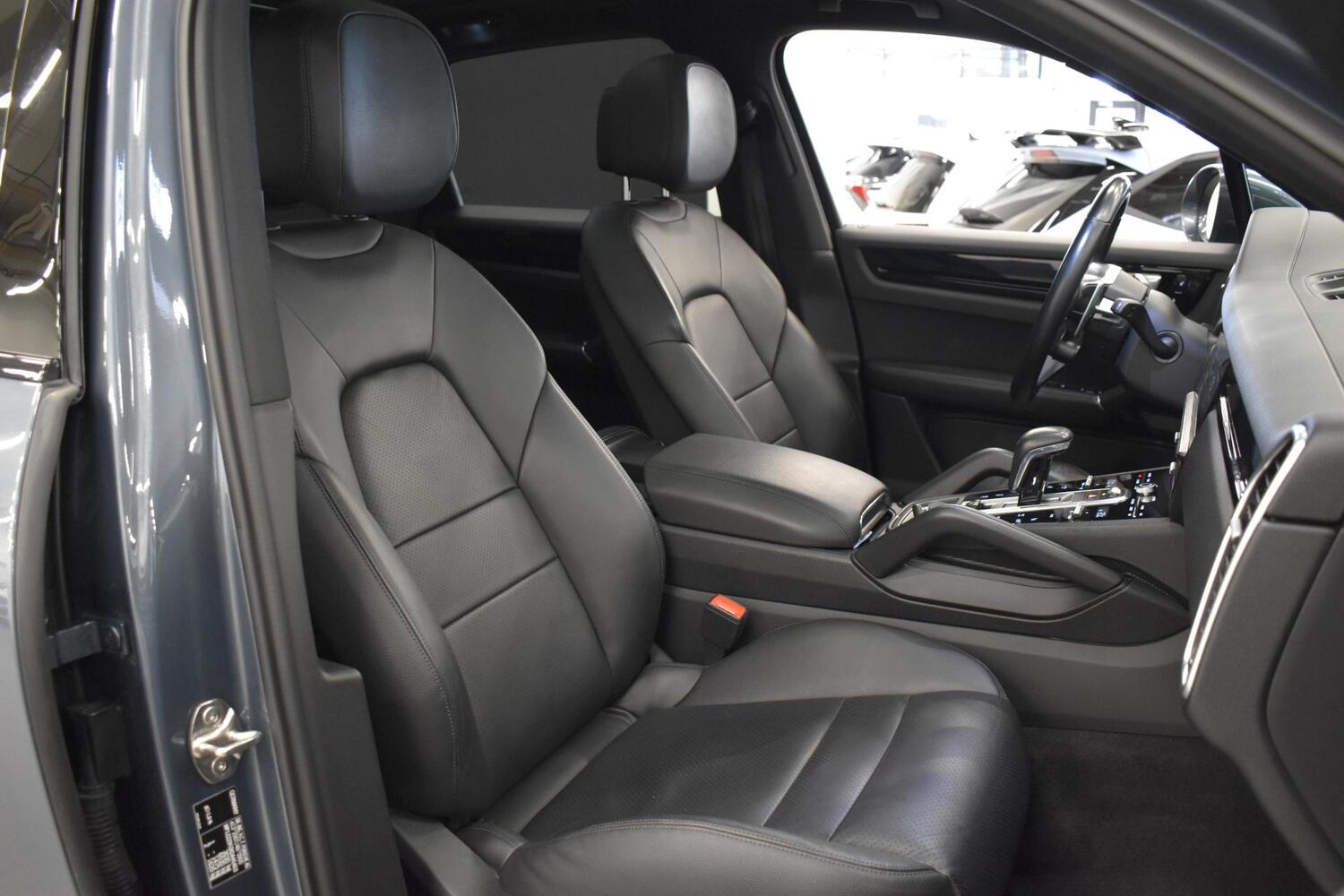 Porsche Cayenne vaihtoauto