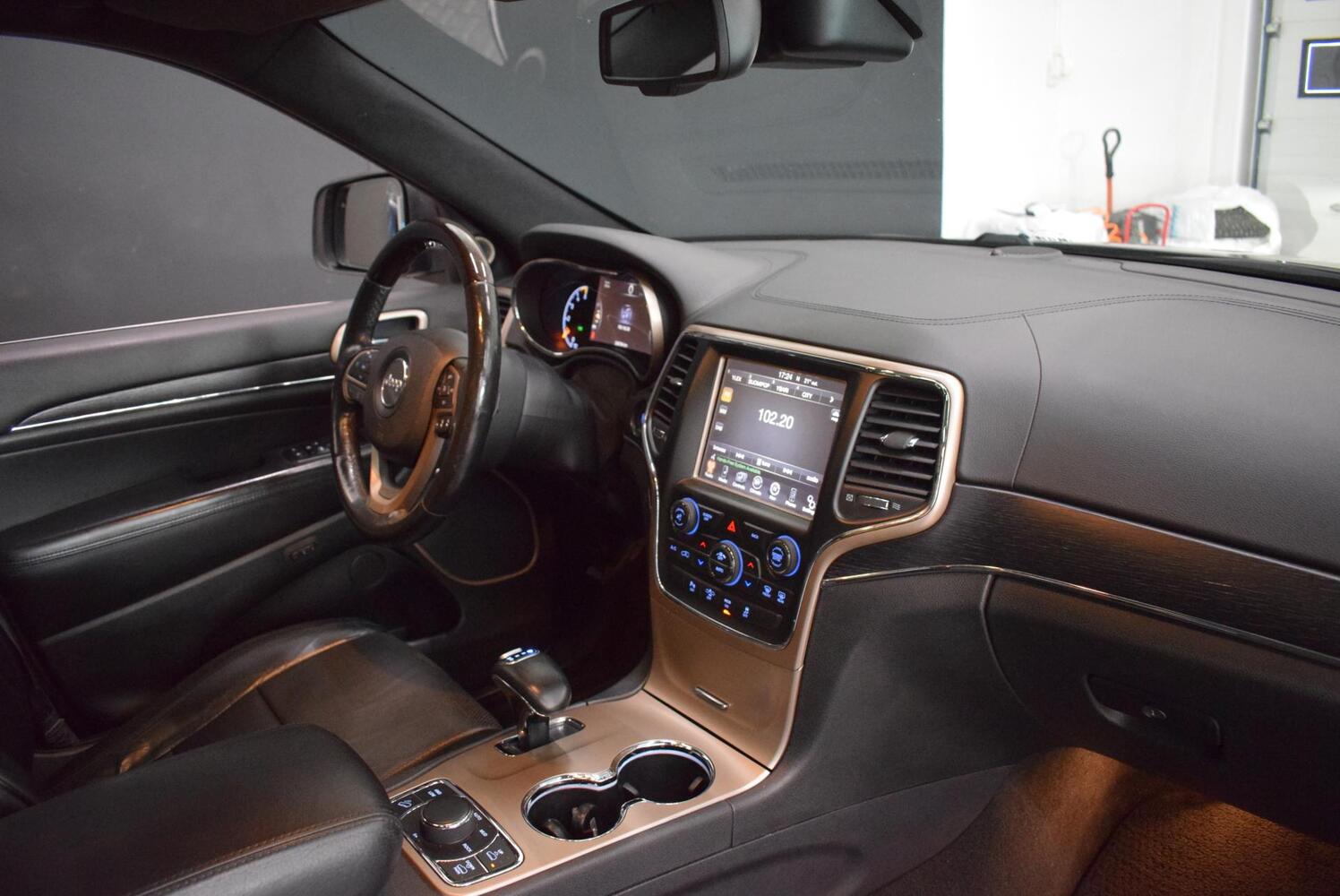 Jeep Grand Cherokee vaihtoauto