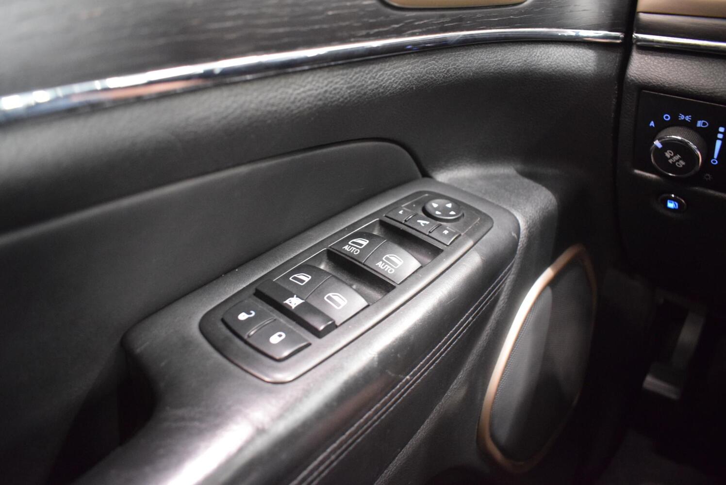 Jeep Grand Cherokee vaihtoauto