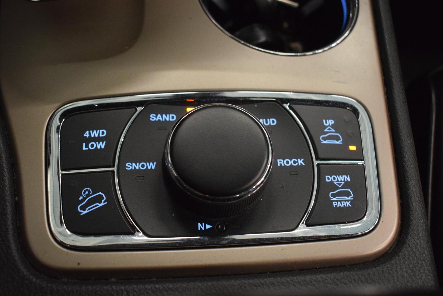 Jeep Grand Cherokee vaihtoauto