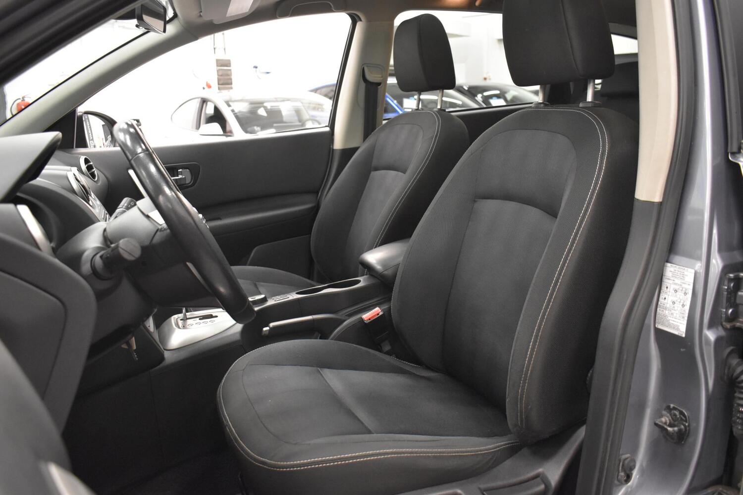 Nissan Qashqai+2 vaihtoauto