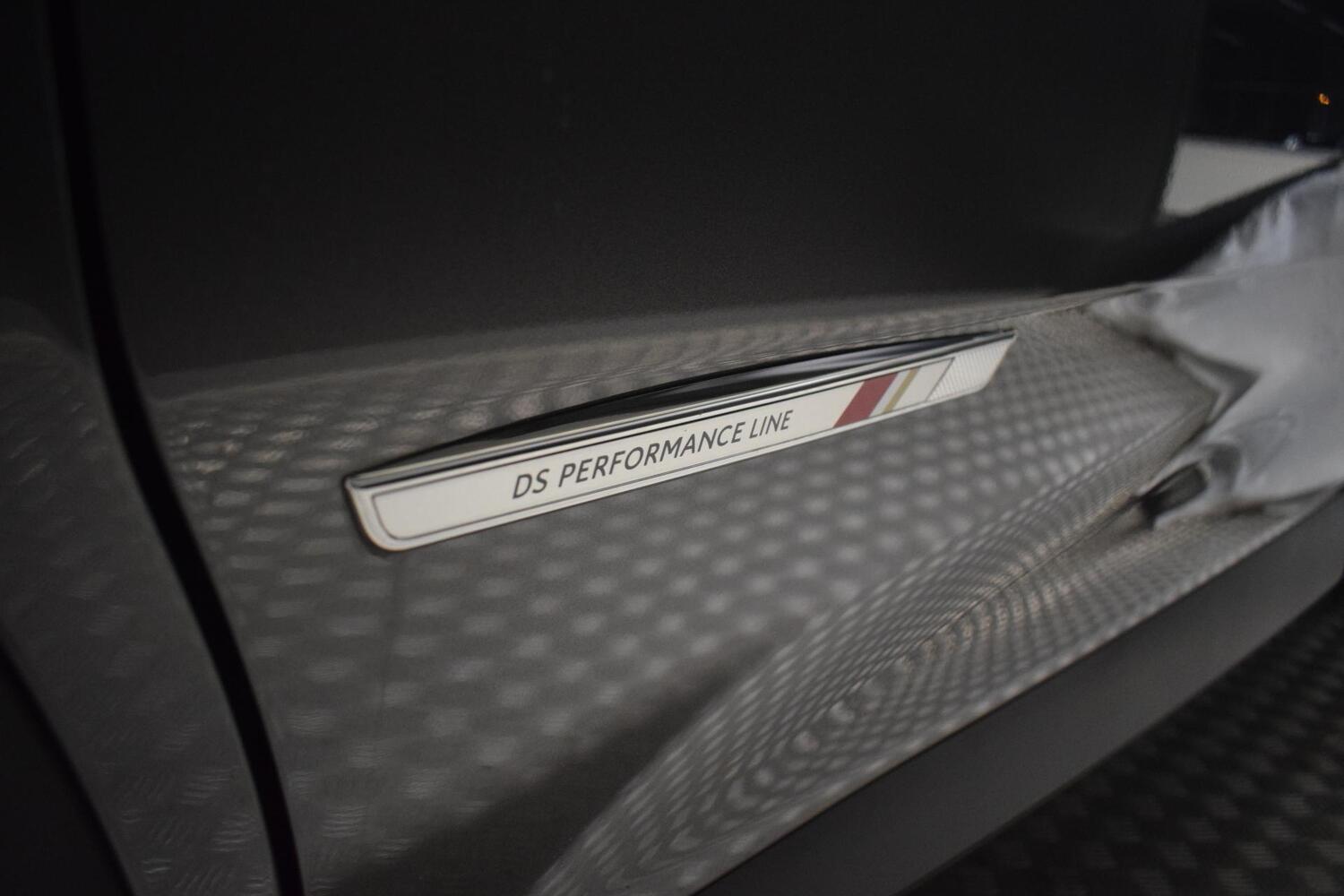DS 7 vaihtoauto