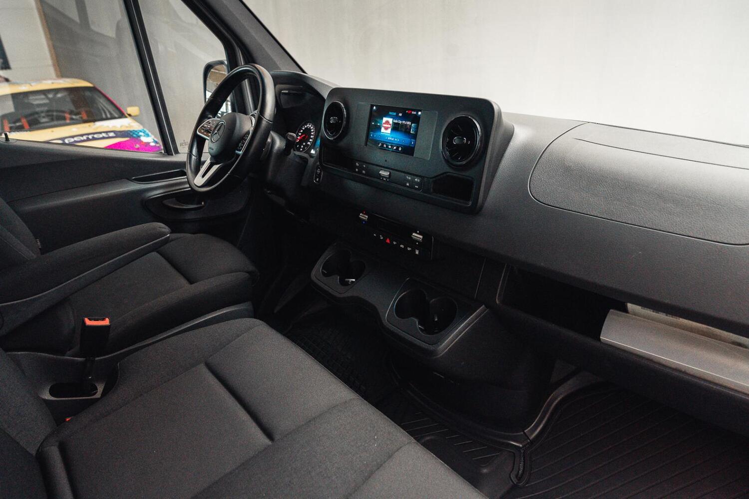Mercedes-Benz Sprinter vaihtoauto