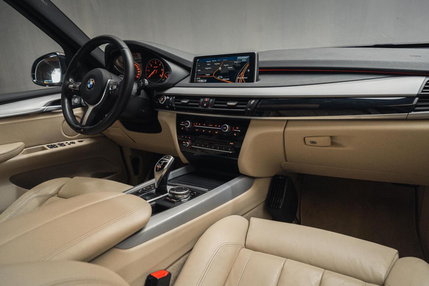 BMW X5 vaihtoauto