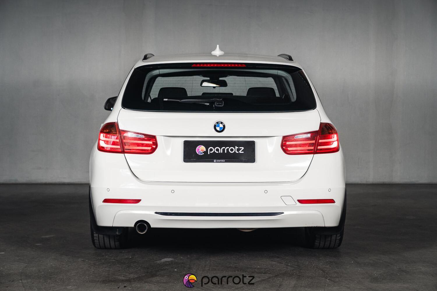 BMW 320 vaihtoauto