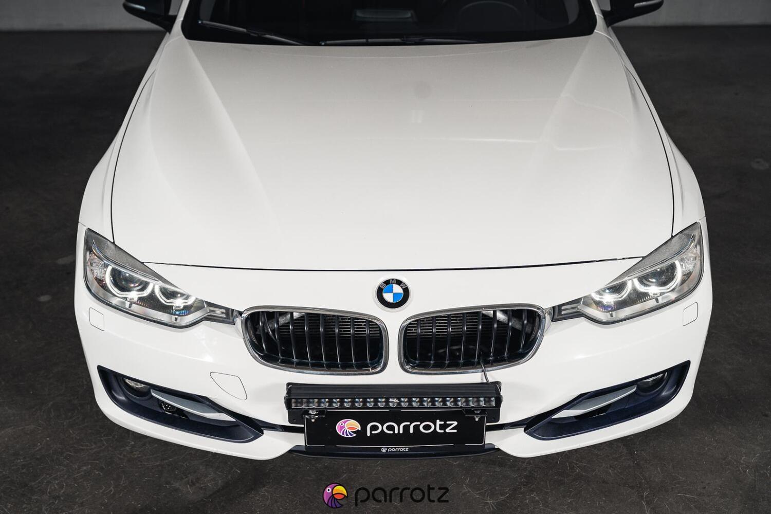 BMW 320 vaihtoauto