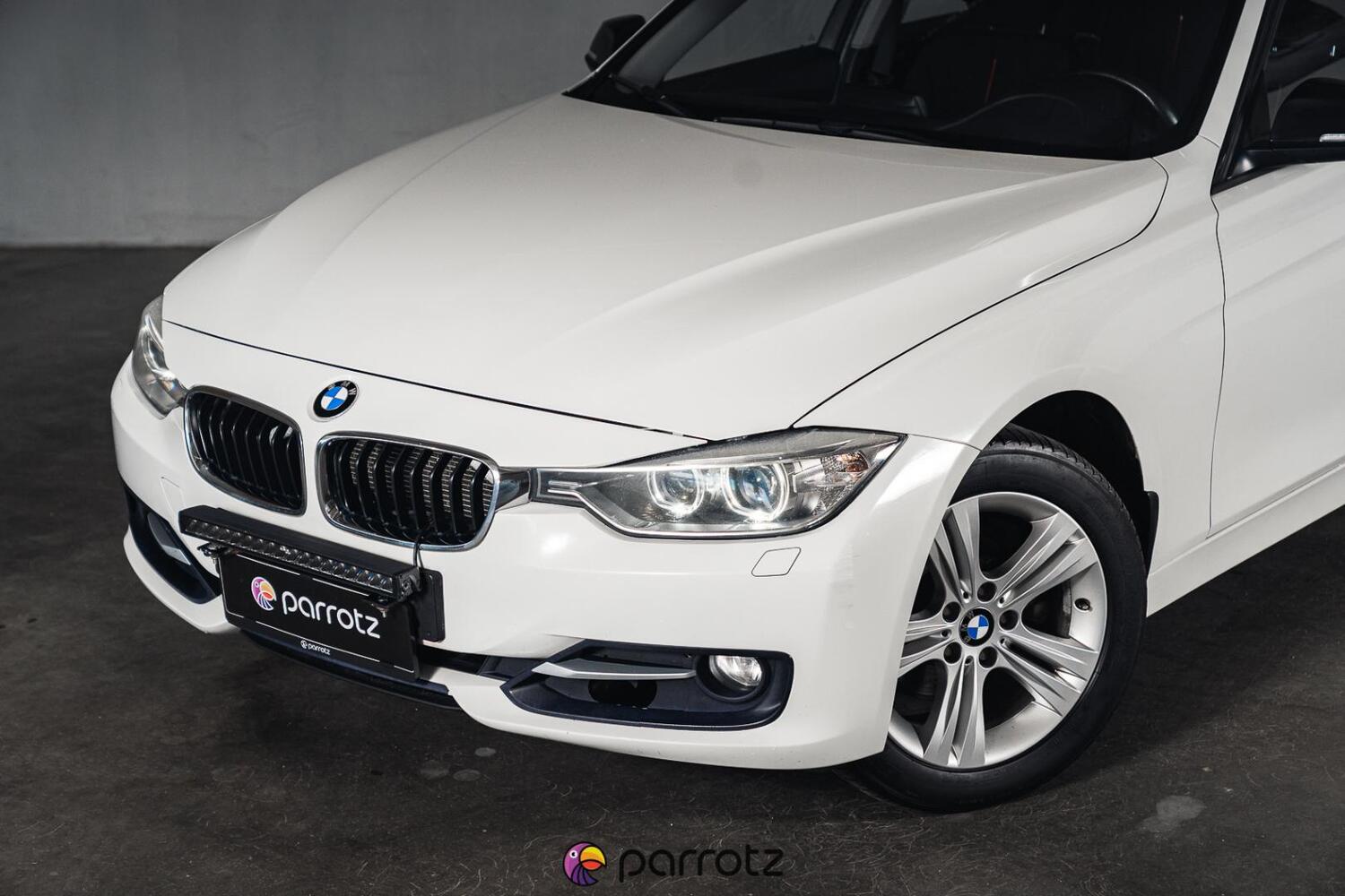 BMW 320 vaihtoauto