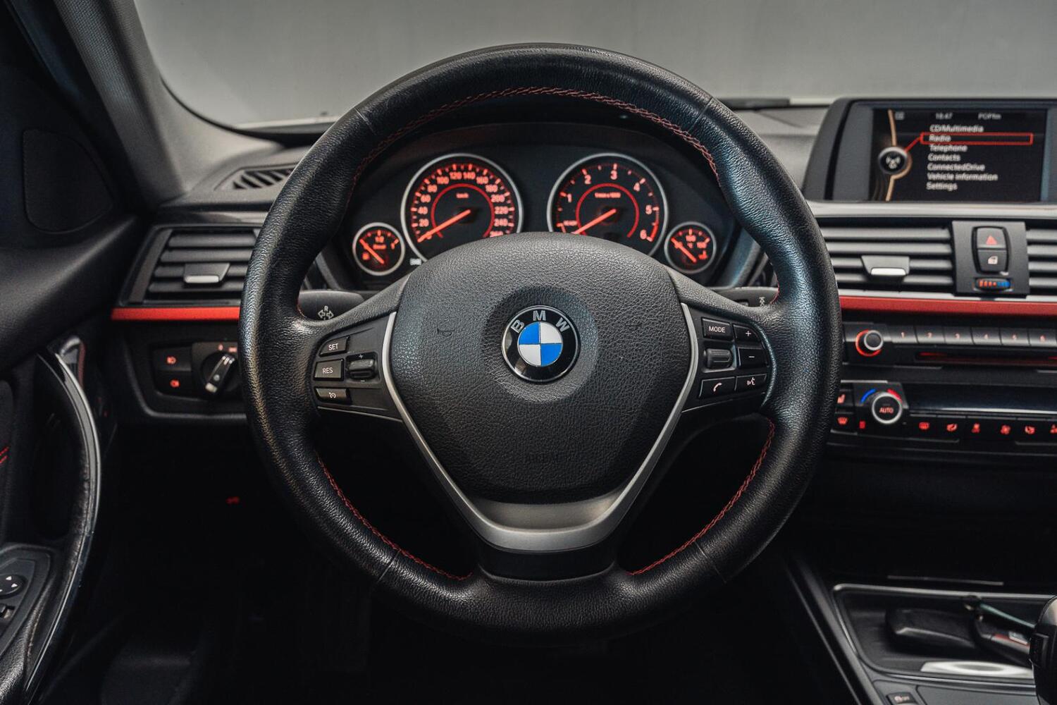 BMW 320 vaihtoauto