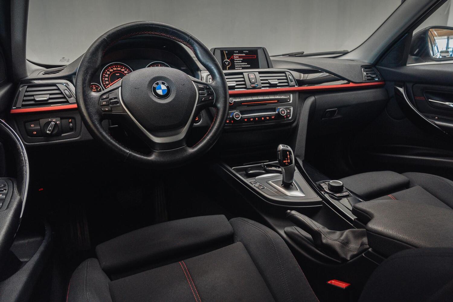 BMW 320 vaihtoauto