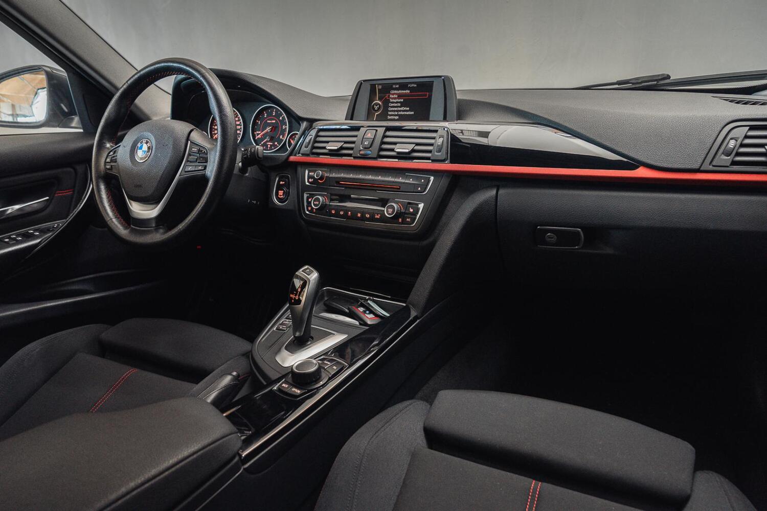 BMW 320 vaihtoauto