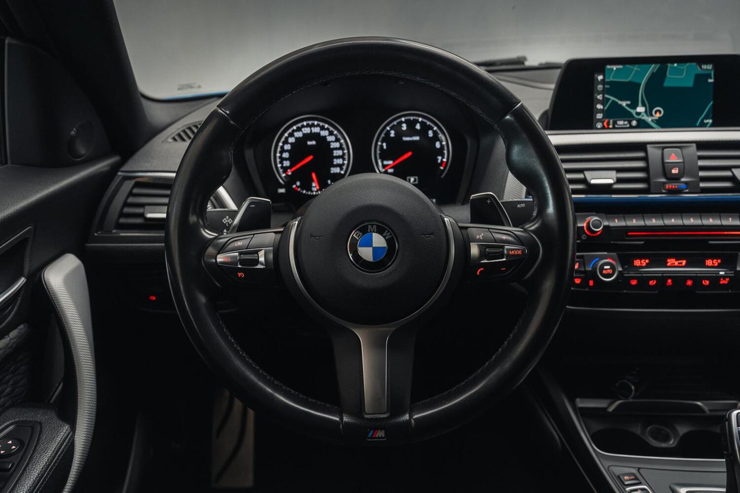 BMW M240i vaihtoauto