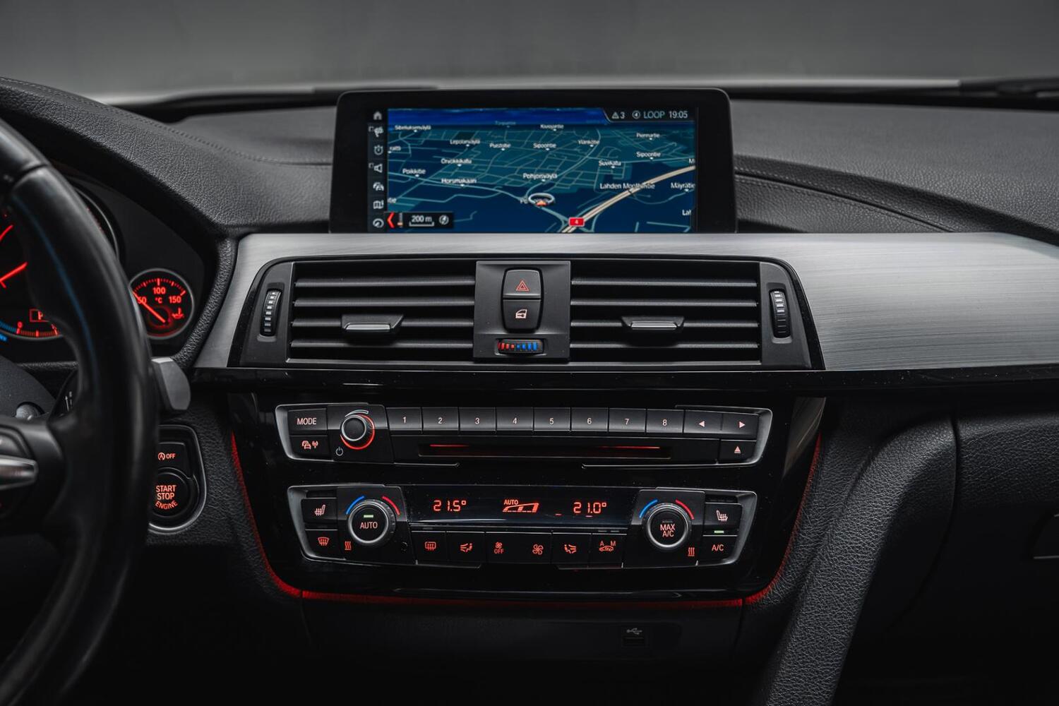 BMW 320 vaihtoauto