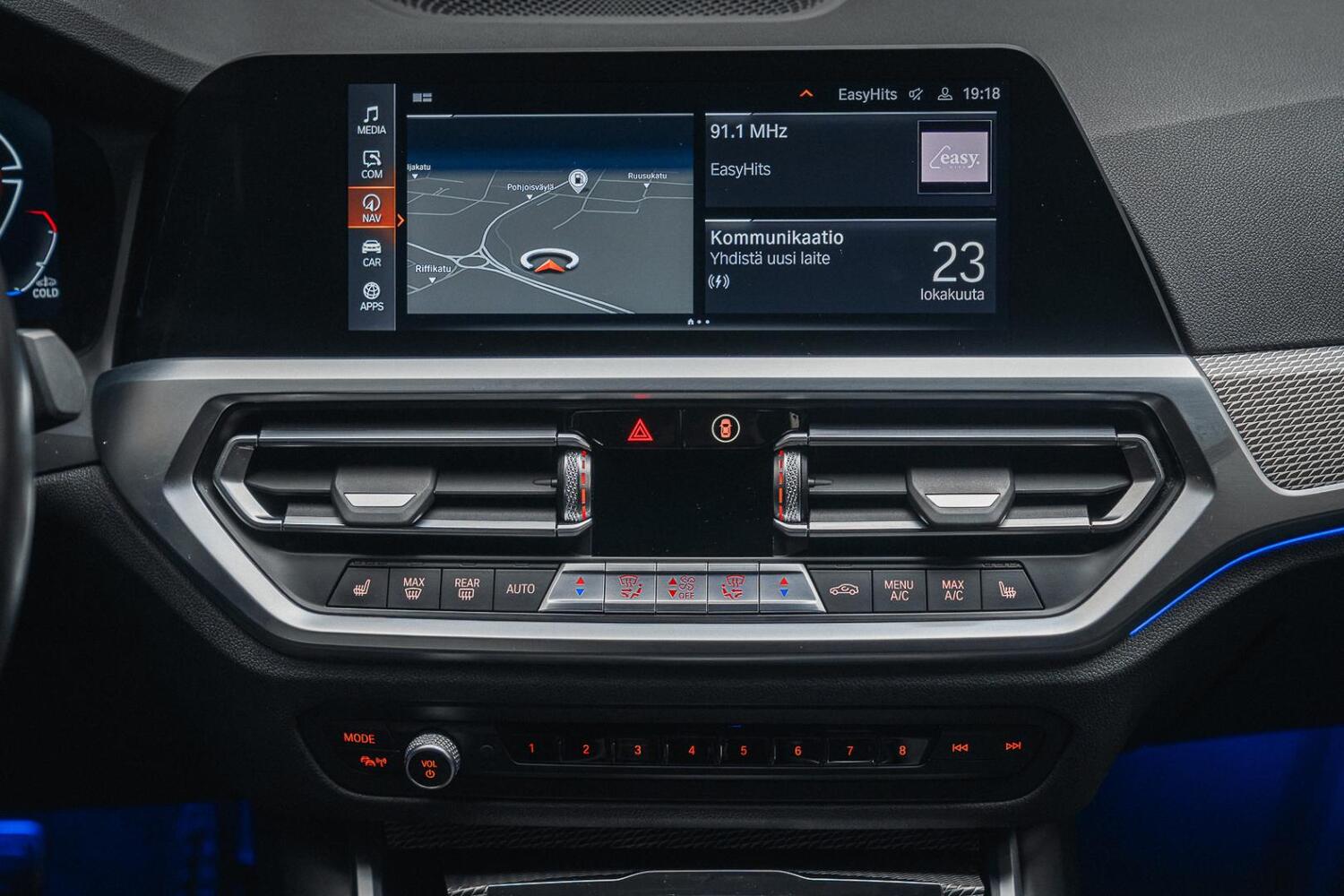 BMW 320 vaihtoauto