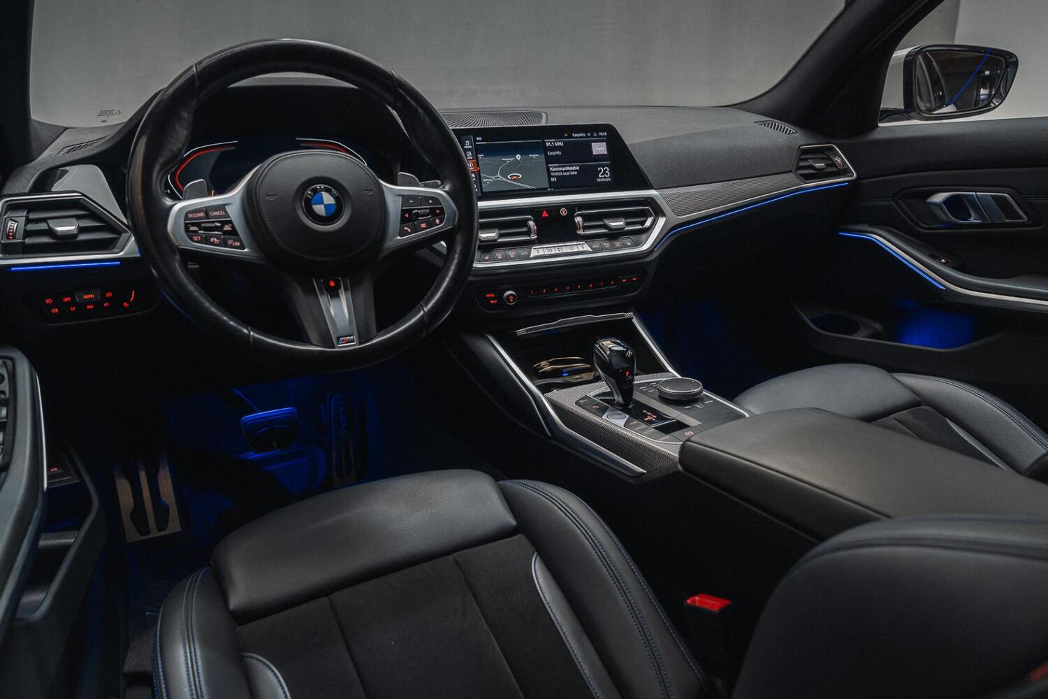 BMW 320 vaihtoauto