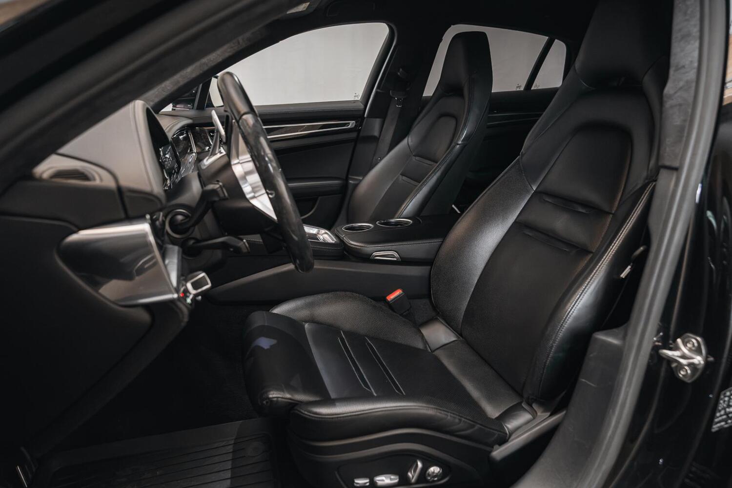 Porsche Panamera vaihtoauto