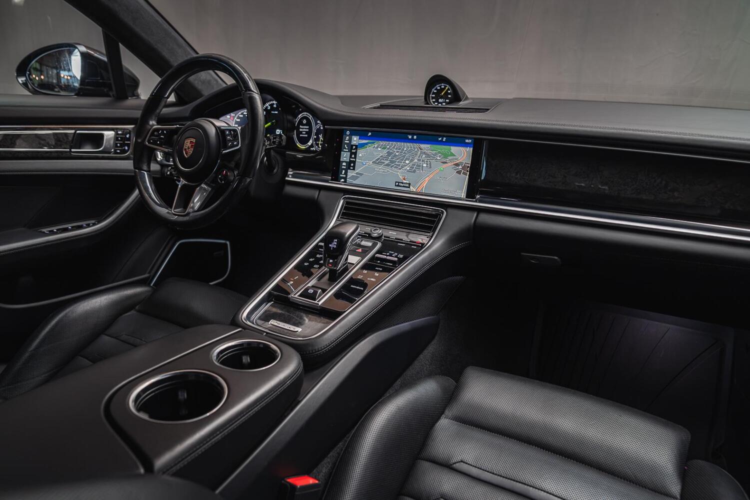Porsche Panamera vaihtoauto